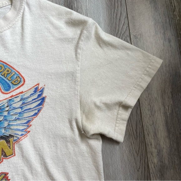 [SOLD] Van Halen 1984 Graphic Tee in Cream - Picture 5 of 7